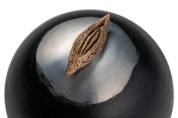 Francioni Mastromarino (1978) - La sfera della Papessa -, Antiek en Kunst, Kunst | Designobjecten