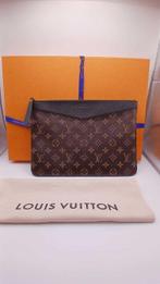 Louis Vuitton - Daily Pouch - Sac à main, Handtassen en Accessoires, Tassen | Damestassen, Nieuw