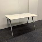 Herman Miller design tafel / bureau met elektra 130x80 cm,, Huis en Inrichting, Bureaus, Gebruikt, Bureau