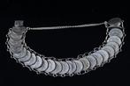 Nederland. Bedelarmband Wilhelmina Zilver (40.27 Gram)
