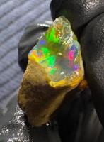 16ct Kristal Opaal Ruw- 3.2 g, Verzamelen