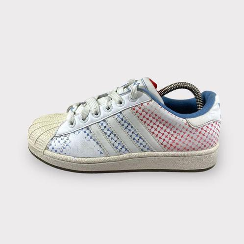 Adidas Sneaker Low - Maat 36.5, Vêtements | Femmes, Chaussures, Envoi