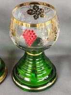 Collection thématique - Verres avec mécanisme musical -