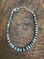 Witte en zwarte natuurlijke opaalarmbanden, glad uit