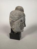 Royaumes indo-grecs, Ier–IIe Pierre Sculpture de Bouddha -