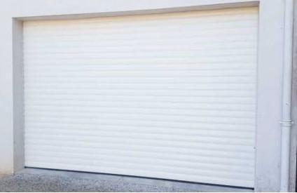 Porte de garage alu enroulable avec télécommandes, Bricolage & Construction, Châssis & Portes coulissantes, Autres types, Neuf
