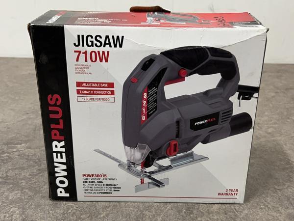 Veiling - Powerplus decoupeerzaag 710W POWE30015, Doe-het-zelf en Bouw, Gereedschap | Zaagmachines