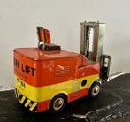 MF China - Speelgoed voertuig Fork Lift Elevator Clockwork, Antiek en Kunst