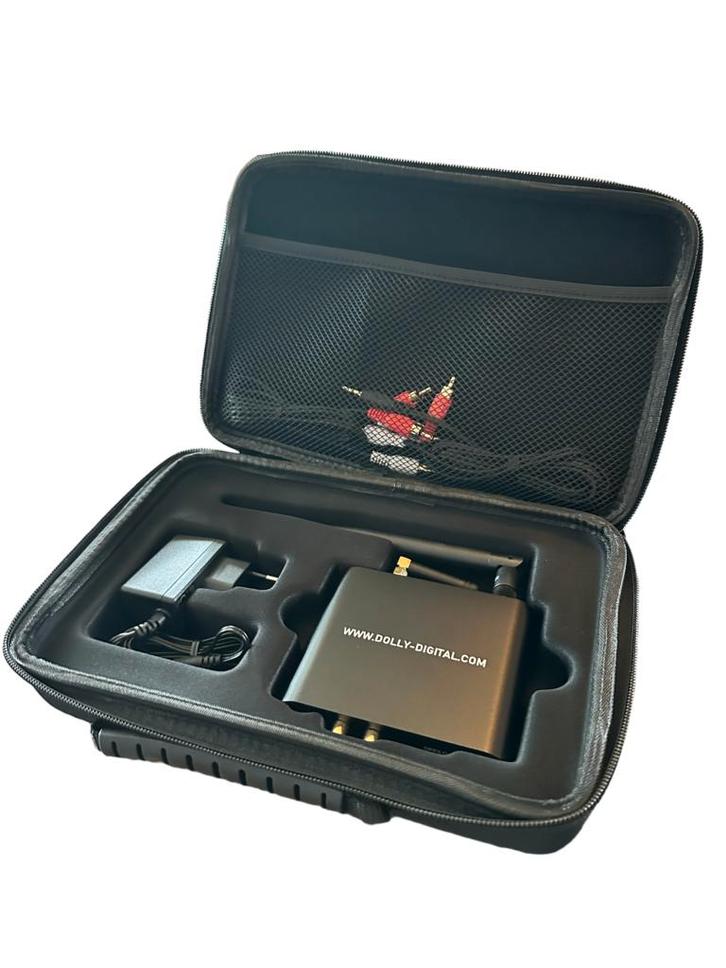 Dolly Digital T80Pro-Bluetooth Zender met ingebouwde accu en, Audio, Tv en Foto, Luidsprekerboxen, Zo goed als nieuw, Ophalen of Verzenden