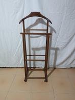 Dressboy - Hout - Italië (Zonder Minimumprijs)