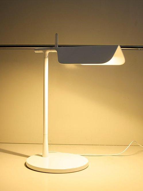Flos - Edward Barber, Jay Osgerby - Tafellamp - Tabblad, Antiek en Kunst, Antiek | Verlichting