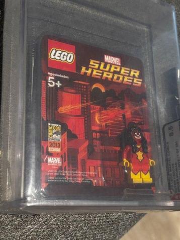 Lego Minifiguur - SPIDERWOMAN GRADE 8.5 - Marvel - LEGO, Kinderen en Baby's, Speelgoed | Duplo en Lego, Nieuw