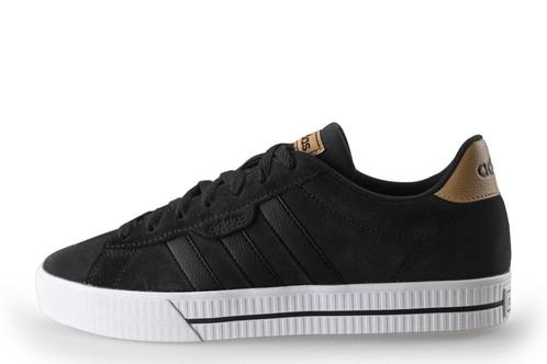 Adidas Sneakers in maat 42 Grijs | 5% extra korting, Kleding | Heren, Schoenen, Overige kleuren, Zo goed als nieuw, Sneakers, Verzenden