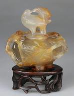 Vaas Tripode, Censer en Gesculpteerde Cornalijn - Bloemen -, Antiek en Kunst