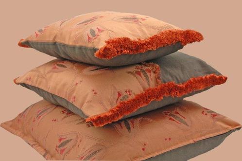 Decoratieve Leven Tulp - Mattone Terra - set van 3 stuks -, Antiek en Kunst, Curiosa en Brocante