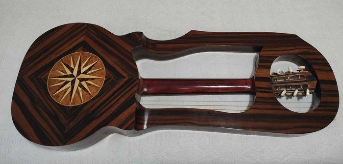 Amleto Ruffilli - Mozzani - - Lyre - Italie - 2004, Muziek en Instrumenten, Blaasinstrumenten | Blokfluiten