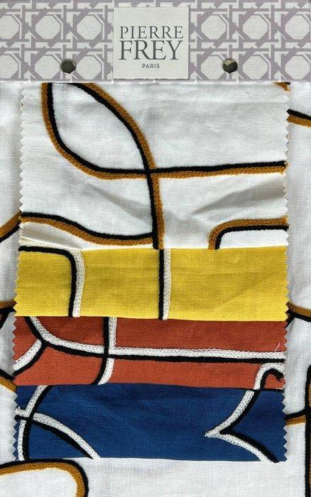 New set of four cushions made with Pierre Frey fabric -, Huis en Inrichting, Overige Huis en Inrichting
