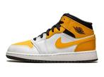 Air Jordan 1 Mid White University Gold - Maat 36 EU, Ophalen of Verzenden, Nieuw