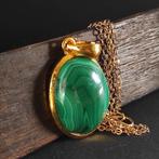 Pendentif en malachite avec chaîne en argent Collier -