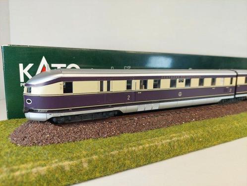 Kato H0 - 30702 - Modeltrein motorwagen (1) - SVT 877 - DRG, Hobby en Vrije tijd, Modeltreinen | H0