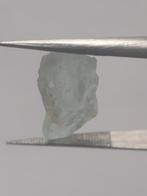 Natural greenish blue Aquamarine - 4.780 ct - Rough Gemstone, Verzamelen, Mineralen en Fossielen, Verzenden