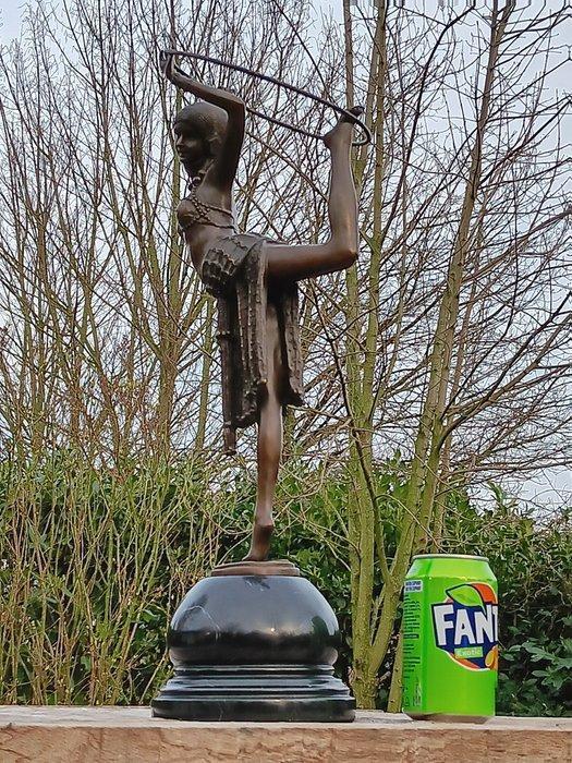 sculptuur, groot formaat hoepel scarab danseres - 51 cm -, Antiek en Kunst, Kunst | Designobjecten