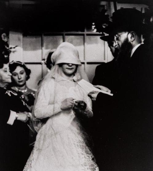 Leonard Freed/Magnum - Jewish wedding. New York City, 1954., Antiek en Kunst, Kunst | Schilderijen | Modern
