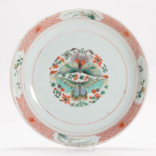 Assiette - Kangxi Period Chinese Porcelain dish Famille, Antiek en Kunst, Antiek | Overige Antiek