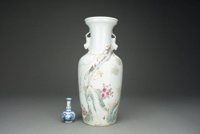 Qianjiang cai  - Cicadas Singing in Late Autumn - Vase -, Antiquités & Art, Antiquités | Autres Antiquités