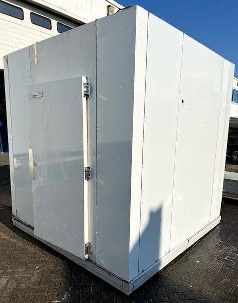 Smeva Koel-/ Vriescel met vloer, B240 x D240 x H266cm,, Elektronische apparatuur, Koelkasten en IJskasten