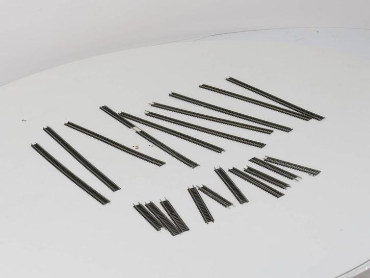 Schaal N-spoor 1:160 Atlas Rechte rails +/-4.5 meter #3305, Hobby en Vrije tijd, Modeltreinen | N-Spoor, Rails, Gebruikt, Analoog