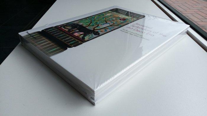 Book : - Jeweled Splendours of the Art Deco Era - 2017, Antiek en Kunst, Kunst | Designobjecten