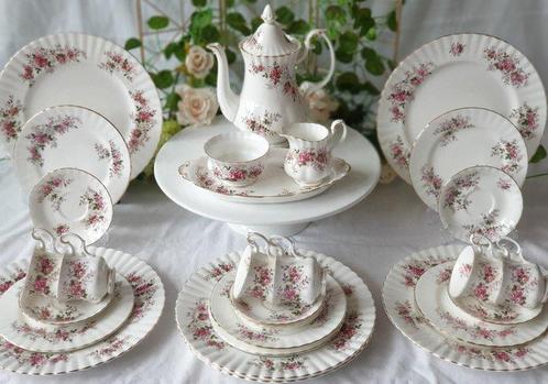 Royal Albert - Service à thé et café - Porcelaine - Royal, Antiquités & Art, Antiquités | Meubles | Tables