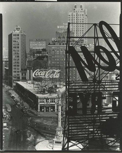 Berenice Abbott - Columbus Circle, New York., Antiek en Kunst, Kunst | Schilderijen | Modern
