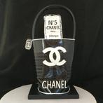 Norman Gekko (XX-XXI) - Chanel Bag with N.5 Perfume (Limited