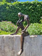 Beeldje - Modernist deep emotional sculpture - Brons