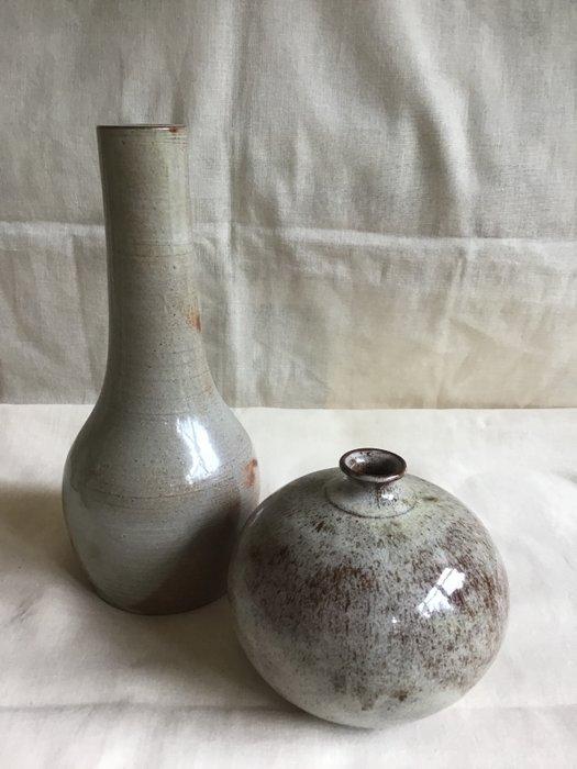 Vaas (5) - Keramiek - 5 design vazen, Antiek en Kunst, Curiosa en Brocante