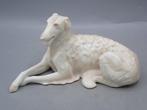 Passau - Figuur - Recumbent Borzoi - Porselein, Antiek en Kunst, Antiek | Glaswerk en Kristal