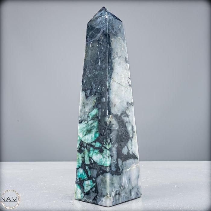 Smaragd Obelisk met pegmatiet en glimmerschiefer –, Antiek en Kunst, Curiosa en Brocante