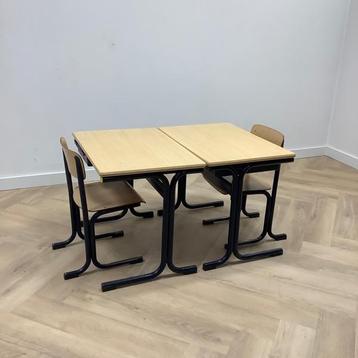 Tweedehands complete school set Galvanias 10 stuks tafels +, Huis en Inrichting, Gebruikt, Hout, Vijf, Zes of meer stoelen