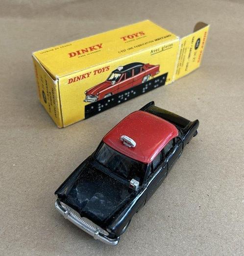 Dinky Toys - 1:43 - ref. 24ZT Simca Ariane Taxi - Made in, Hobby en Vrije tijd, Modelauto's | 1:5 tot 1:12