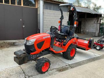 Kubota BX261 Minitractor 4X4 met frees en klepelmaaier