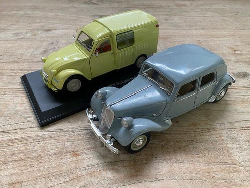 Maisto, Norev 1:18 - Model stationwagon  (2) - Citroën 2 CV, Hobby en Vrije tijd, Modelauto's | 1:5 tot 1:12