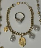Ambachtelijk roosje en armband met witte parel en ring met -