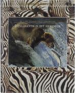 Intelligentie in het dierenrijk / De aarde, wonderlijk en, Verzenden, Gelezen, M. Bright