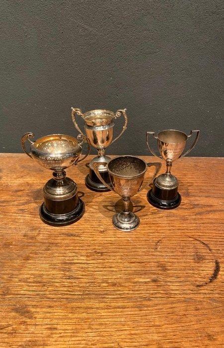 Ensemble vintage de 4 trophées de golf plaqués argent, Verzamelen, Overige Verzamelen