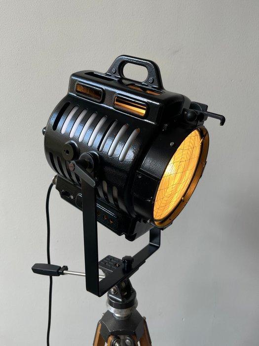 ARRI (Arnold & Richter) i.c.m. Berlebach statief -, Antiek en Kunst, Antiek | Verlichting