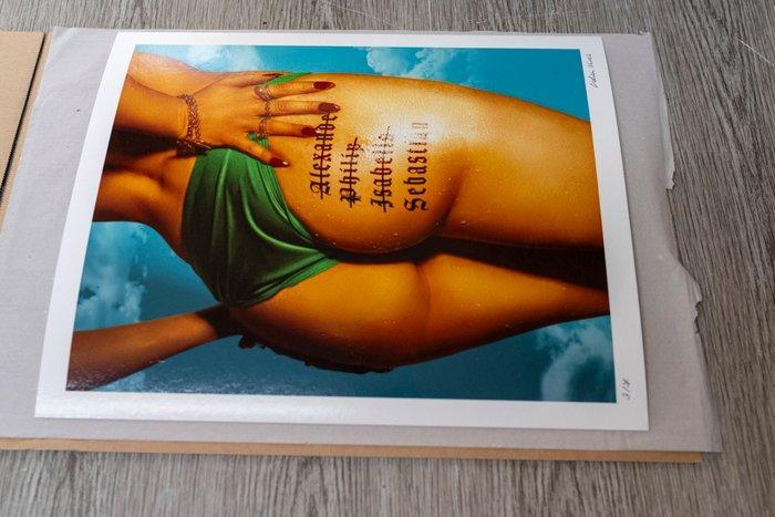 Lídia Vives - All of my exes, Antiquités & Art, Art | Objets design