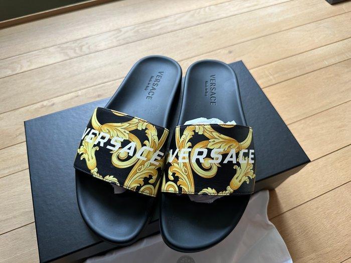 Versace - Slippers - Maat: EU 41, Kleding | Heren, Schoenen