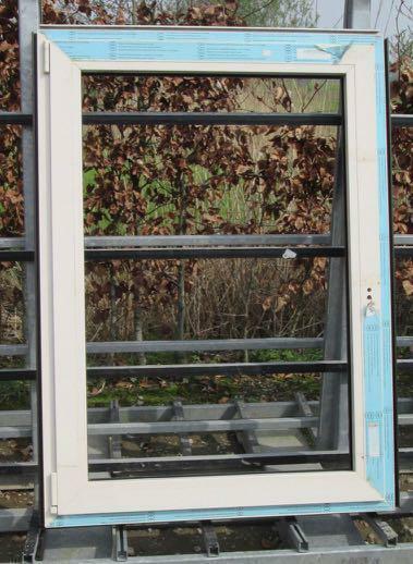 pvc raam , chassis van 100 x 139  creme / kwartsgrijs, Doe-het-zelf en Bouw, Raamkozijnen en Schuifdeuren